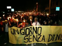 Montecchio Maggiore (Vi) - Oltre 2000 persone alla fiaccolata