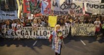 Argentina: in mezzo alla crisi economica l'ennesimo massacro della polizia