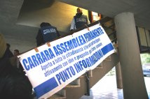 Foto Carrara - Sgomberato il Presidio permanente dalla pubblica sala di rappresentanza