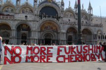 Venezia - No more Fukushima!No more Chernobyl!