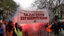 Grève générale: un milione di manifestanti in Francia e scontri nelle principali città