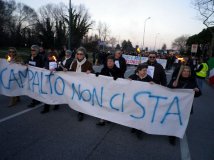 Venezia - Vince la mobilitazione: nessun CIE a Campalto 