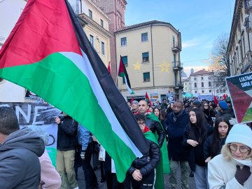 Vicenza - Manifestazione nazionale contro la presenza di Israele alla Fiera Orafa