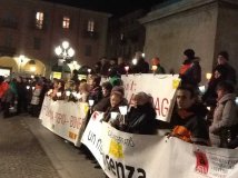 Casale Monferrato - Processo Eternit - Più di cinquecento persone alla fiaccolata