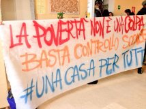 Rimini - Azione all'assessorato alle politiche abitative e sociali. La povertà non è una colpa!