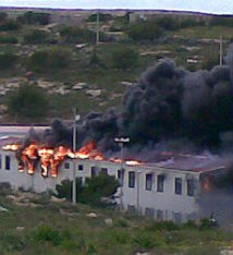 Cie di Lampedusa in fiamme