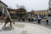 Trento - Critical mass contro i nuovi tagli alla scuola