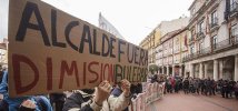 Burgos - In piazza la protesta mentre il Consiglio comunale boccia la sospensione definitiva dei lavori 