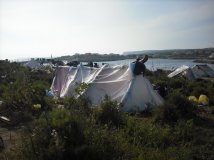 Foto tendopoli a Lampedusa