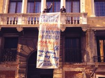 Venezia - Liberato uno spazio dell'Università. Siamo tutte/i #invendibili!