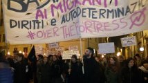 Trento - 1.500 persone al corteo per l'accoglienza e contro il razzismo