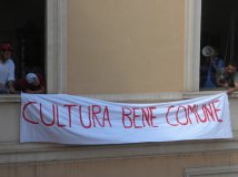 Roma - Il Coordinamento CULTURA BENE COMUNE  occupa l'Assessorato alla cultura