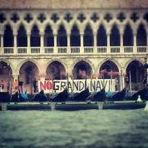 Venezia non s'inchina alla Divina
