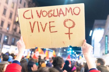 «Basta, ci vogliamo vivɜ!»: sul femminicidio di Sara Buratin 