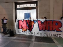 Treviso - "No war! Nè con la Russia nè con la Nato". Presidio contro la guerra