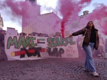 Sciopero Generale: spezzoni studenteschi e iniziative contro la guerra in tutta Italia