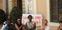 Rimini - Conferenza stampa sulla mobilitazione contro la sanatoria truffa.