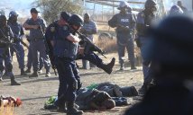 Sud Africa - I  270 minatori arrestati sono accusati della morte dei 34 colleghi uccisi