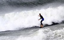 L'amore per il mare dei surfisti di Gaza 