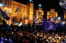 Ucraina, in 500.000 rispondono all'ultimatum del Governo