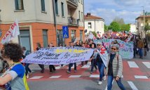 Per il diritto alla salute contro la privatizzazione della sanità, migliaia in corteo a Vicenza