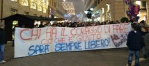 Ancona - In 500 in piazza per Alessio libero