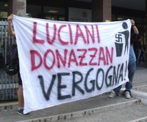 Verona - Irruzione di studenti antifa in Provincia