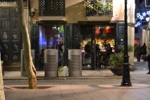Barcellona - Sette agenti della polizia spagnola protagonisti di disordini in un bar