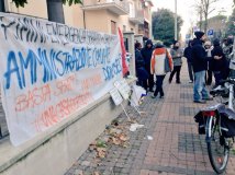 Rimini - Ottenuto blocco e rinvio sfratto per la famiglia di Yama. Vogliamo #UnaCasaPerTutti