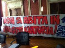 Ancona 10.12.2013 Dal presidio anti-sfratto all'occupazione della giunta comunale