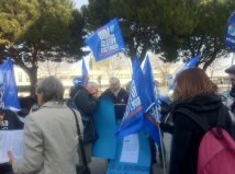 Padova - Prima consegna campagna d'obbedienza civile