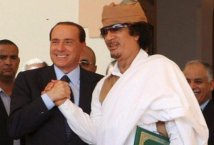 Napoli - In piazza contro le complicità del governo italiano con il regime di Gheddafi