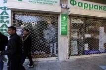 Atene ormai è senza medicine Novartis sospende la fornitura