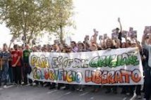 Pisa - 16.02.13 Manifestazione contro lo sgombero dell’ex-Colorificio