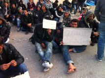 Foto protesta immigrati a Lampedusa