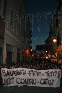 Alessandria - 400 migranti in piazza per la sanatoria