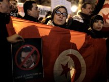 Tunisia - Il miracolo è di latta, esplode la rabbia dei giovani